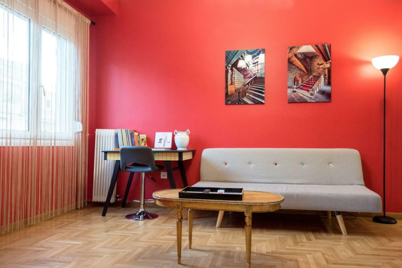 "Casa De Colores", Next To The Metro Афіни Екстер'єр фото